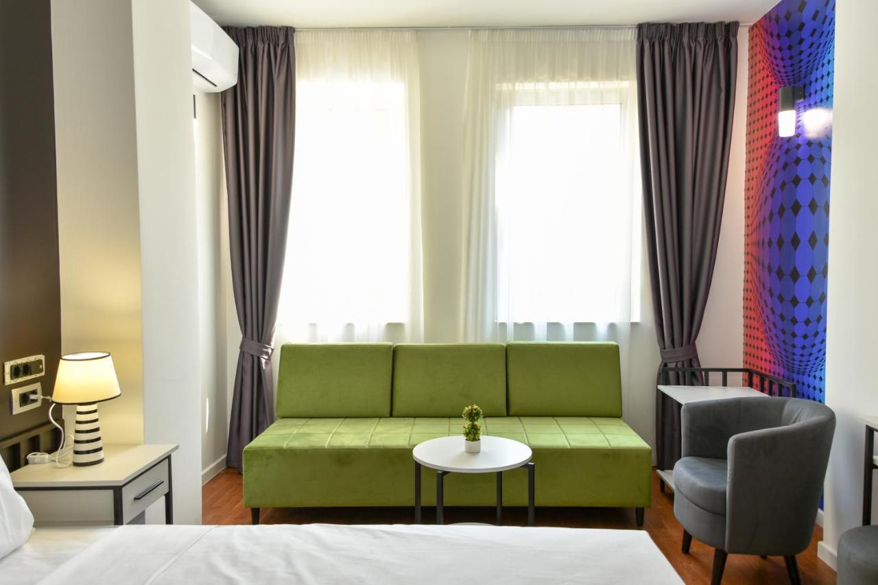 Osten Art Hotel Skopje Ngoại thất bức ảnh