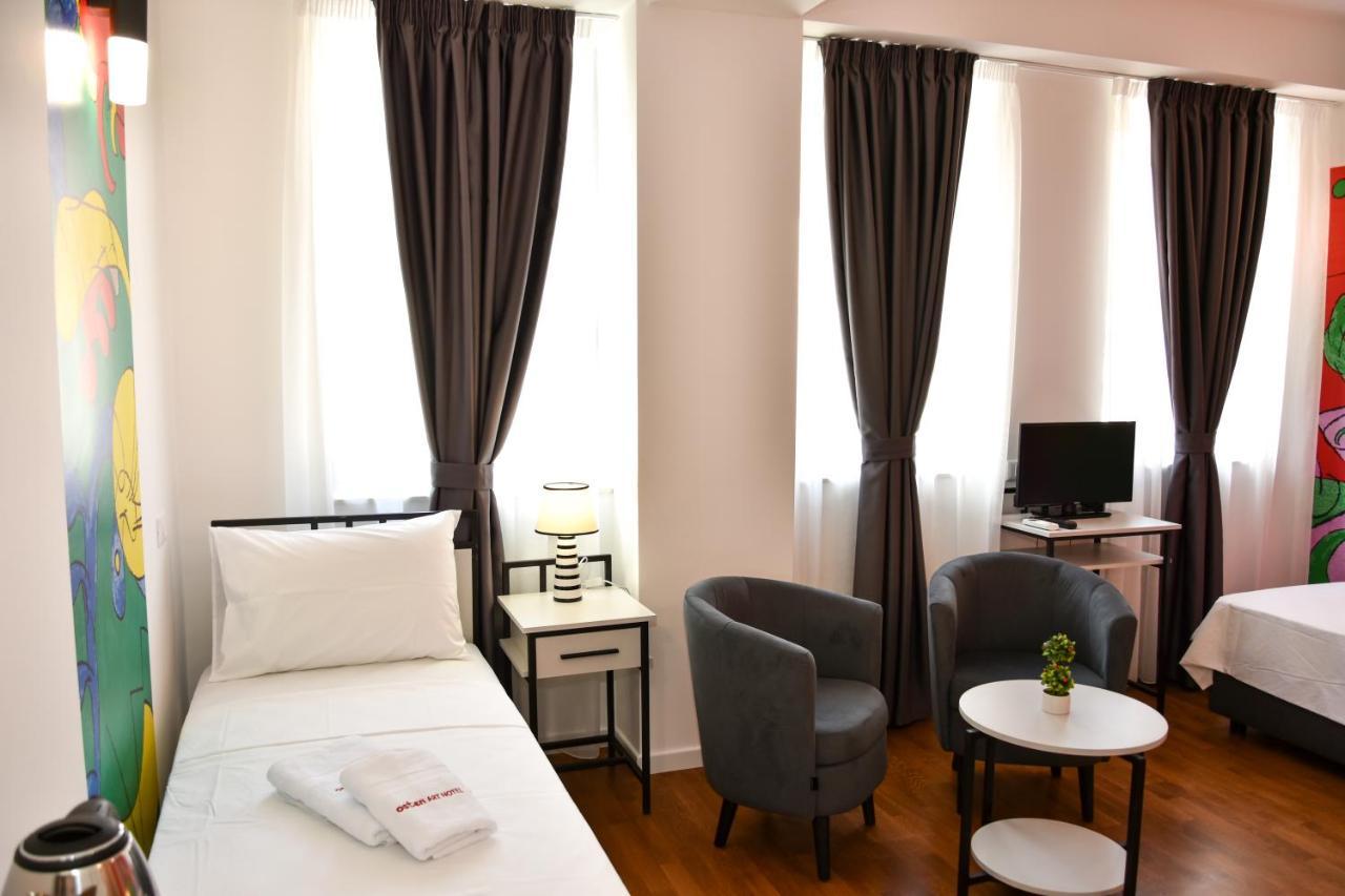 Osten Art Hotel Skopje Ngoại thất bức ảnh