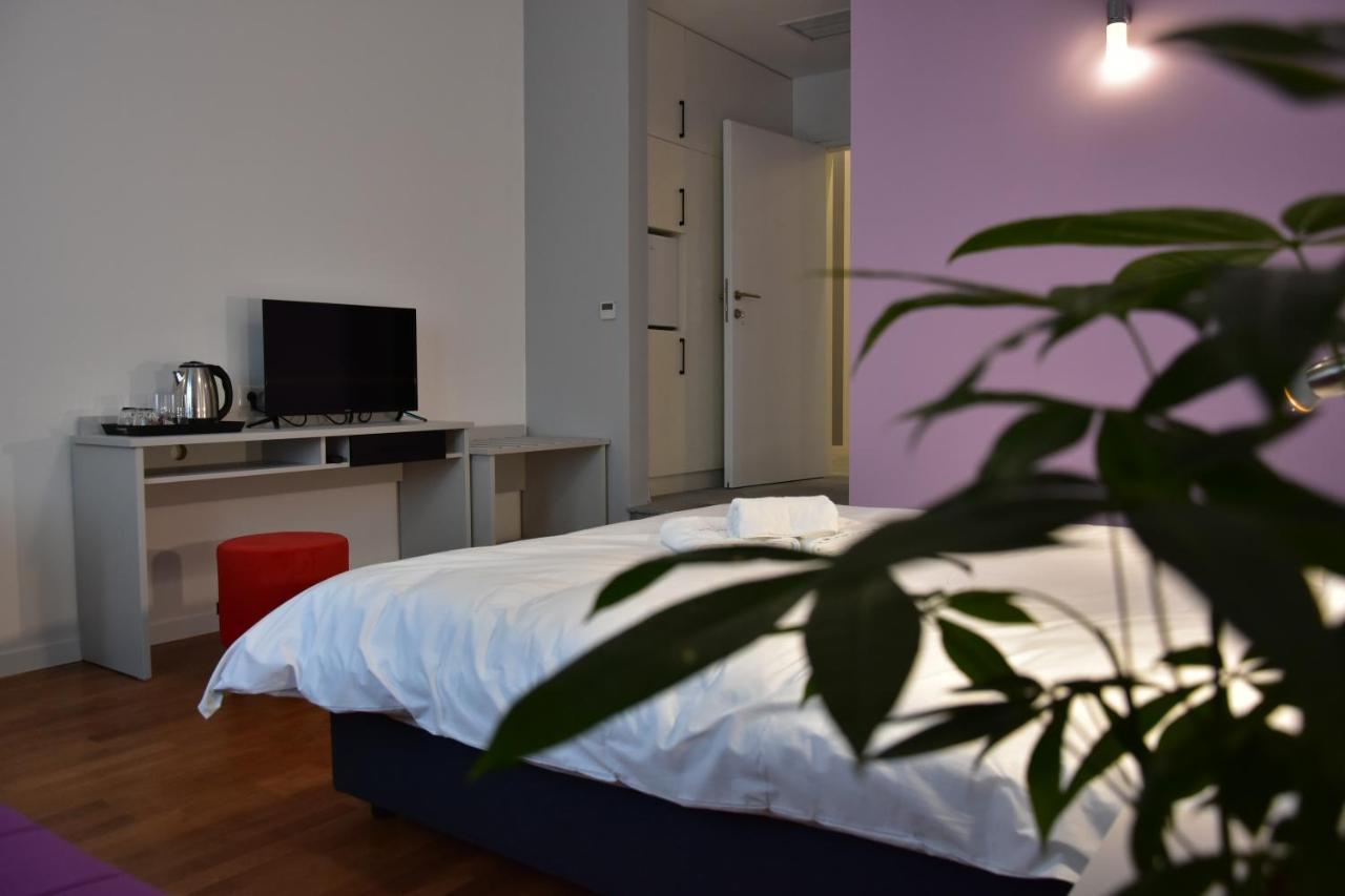 Osten Art Hotel Skopje Ngoại thất bức ảnh