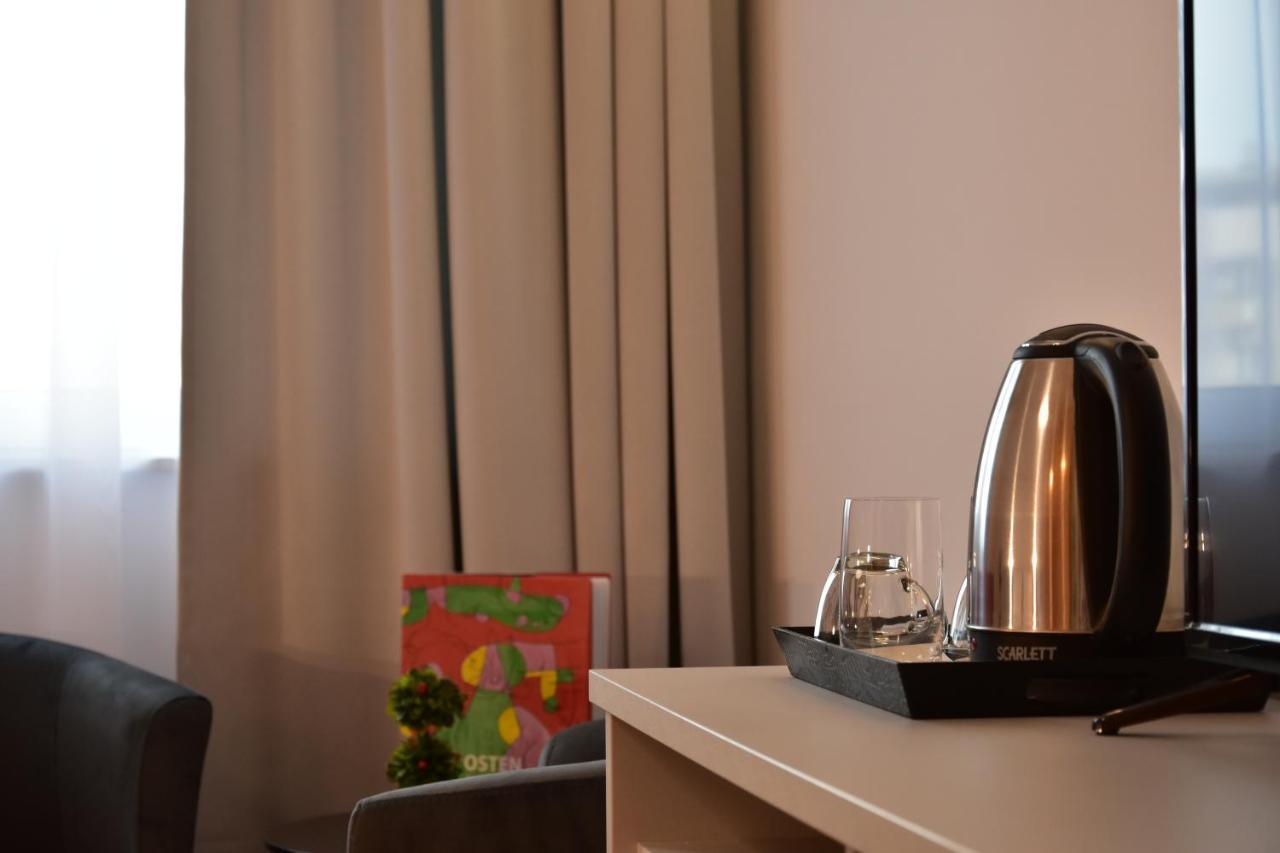 Osten Art Hotel Skopje Ngoại thất bức ảnh