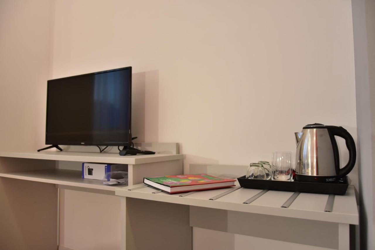 Osten Art Hotel Skopje Ngoại thất bức ảnh